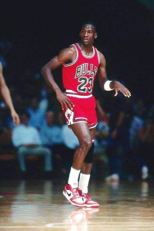 一轮有所突 一轮有所突