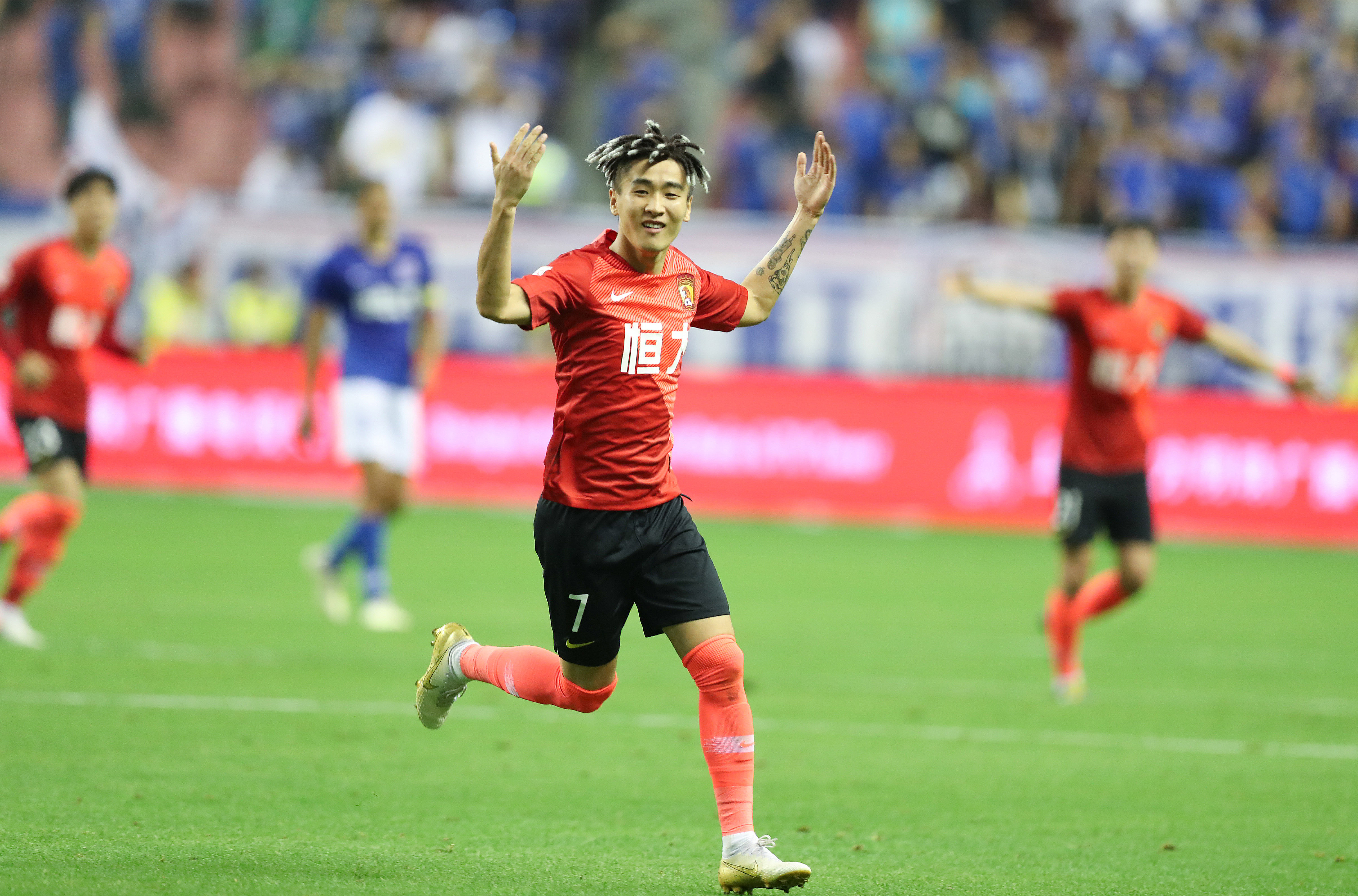 把支持给到 把支持给到